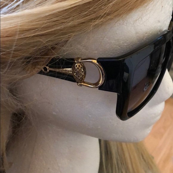 Gucci Sunglasses - Picture 2 of 8